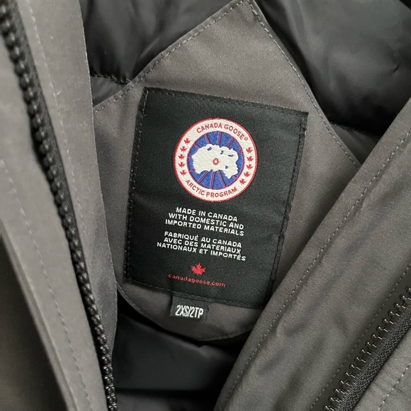 Canada Goose - Kensington Parka - Picture 5 of 7